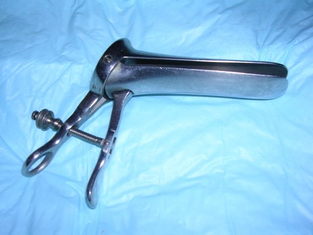 INSTRUMENTS-MEDICAUXN4834.jpg