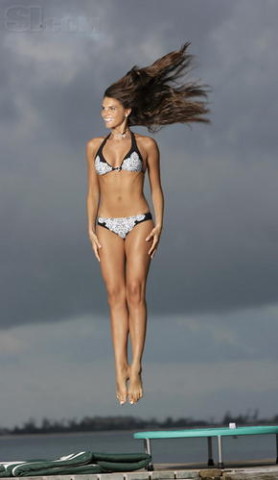 daniella-sarahyba_trampoline.jpg
