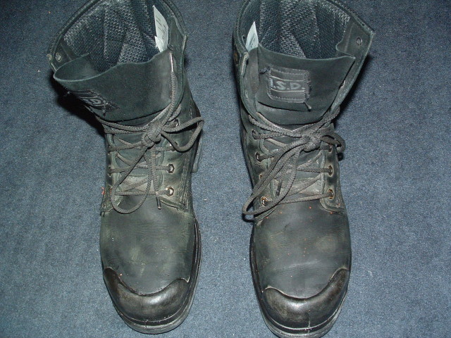 BOOTS-1F.jpg