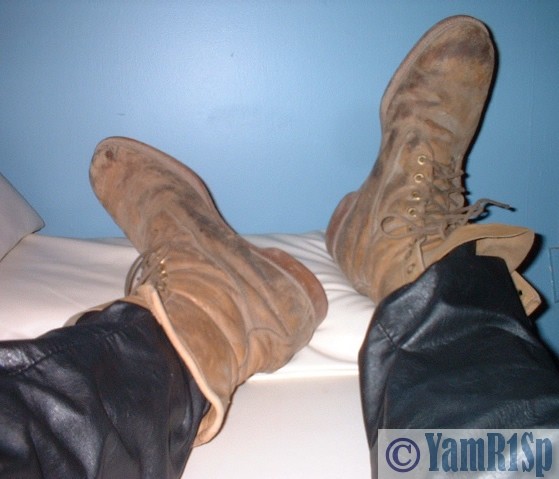 BOOTS-1Fxx20.jpg