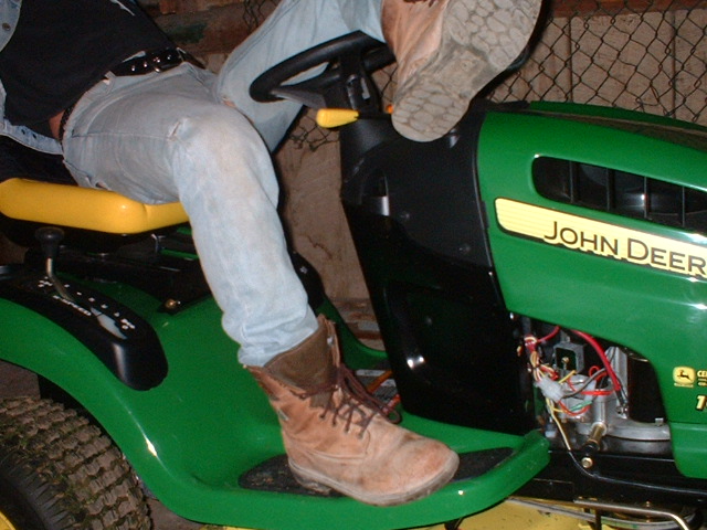 BOOTS-2F0007.jpg