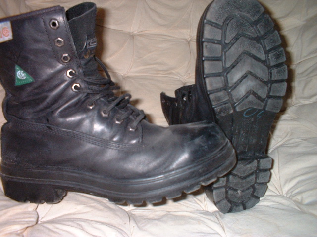BOOTS-3Faab.jpg