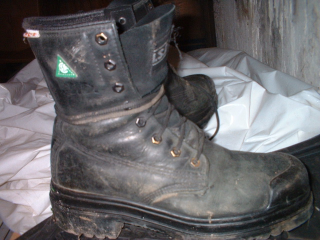 BOOTS-6F0037.jpg