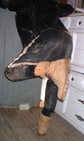 BOOTS-7F0013.jpg