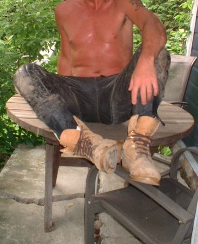 BOOTS-7F0018.jpg