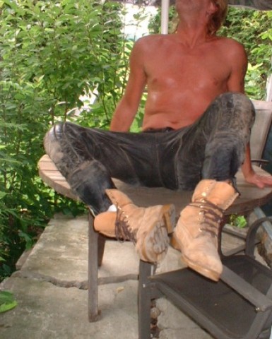 BOOTS-7F0019.jpg