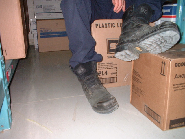 BOOTS-8F0005.jpg