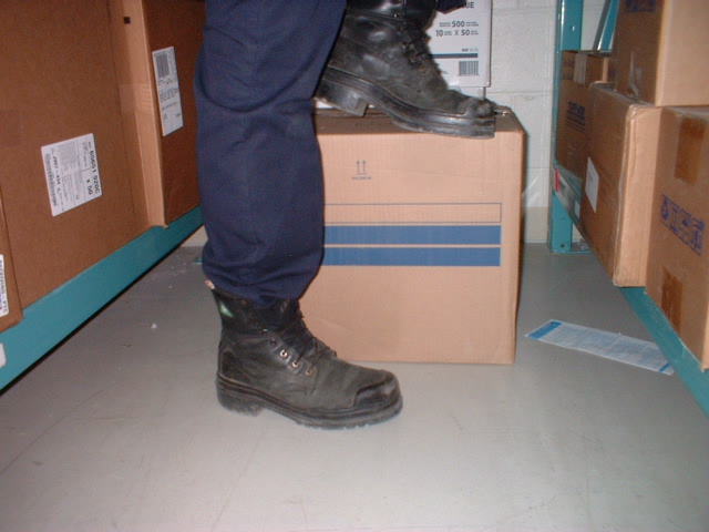 BOOTS-8F0006.jpg