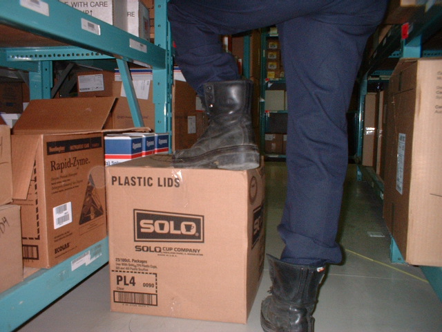 BOOTS-8F0010.jpg