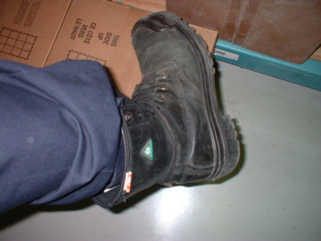 BOOTS-8F0012.jpg