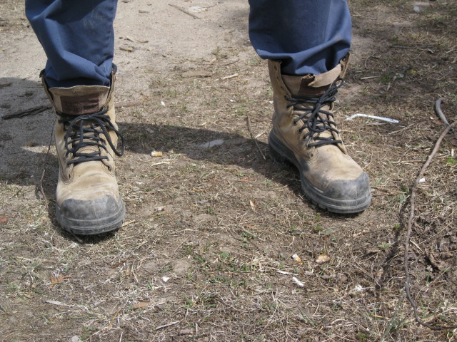 BOOTS-9 0432