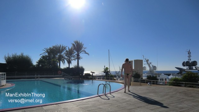 ManExhibInThong - 2015 octobre - Monaco Cap d Ail -copie-1