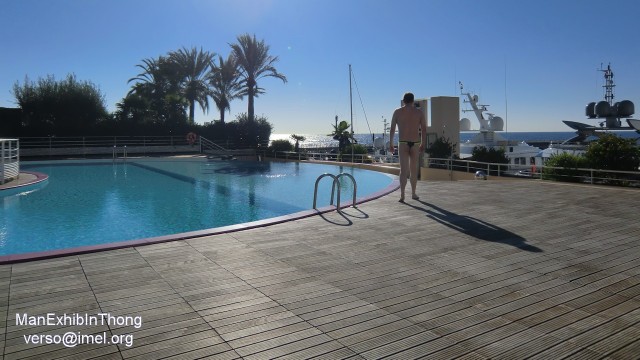 ManExhibInThong - 2015 octobre - Monaco Cap d Ail -copie-2