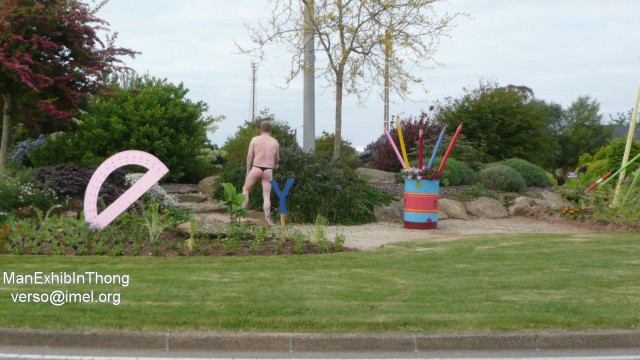 ManExhibInThong by Socat - Vacances mai 2010 - Bre-copie-15