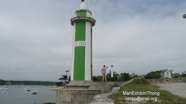 ManExhibInThong by Socat - Vacances mai 2010 - Bre-copie-3