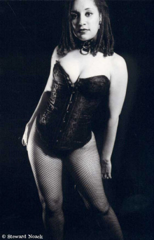 31.corset.bw