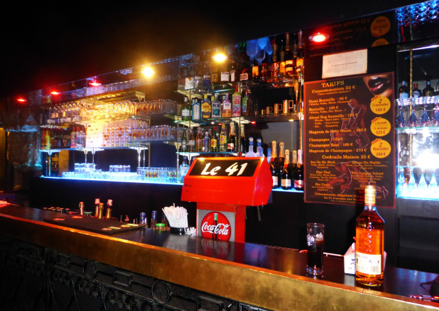Bar04