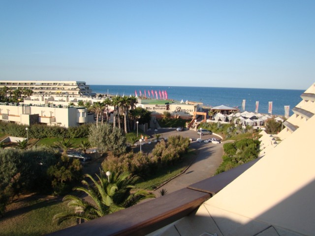 Cap-200901956.jpg