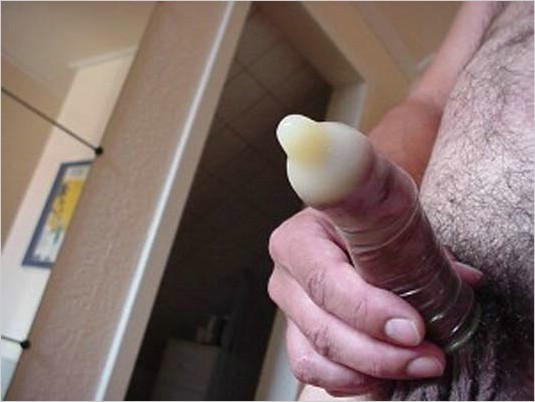 gay-used-condom-fetish18.jpg