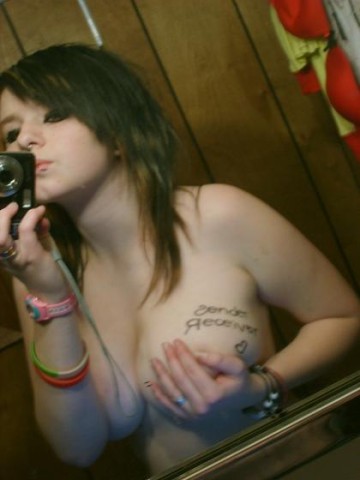 emo-with-big-boobs-and-masturbation-self-pics-1262994433137