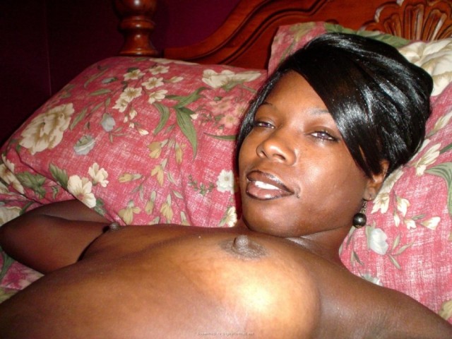 a-nice-black-amateur-girl-12597035581117398882