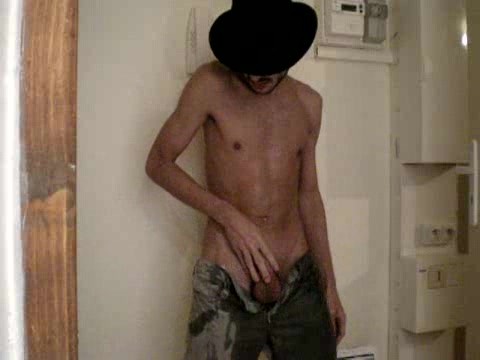 Rimbaud piss jean 02555