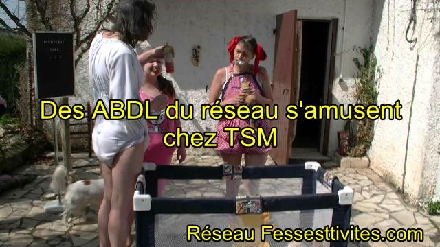 ABDL diaper 01