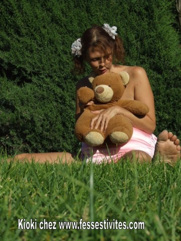 ABDL femme en couche