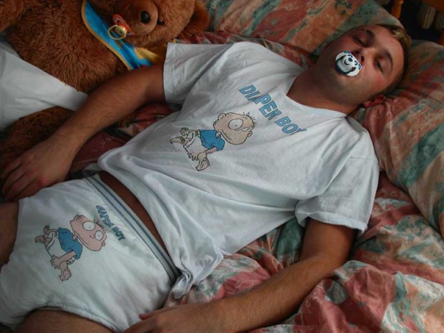 Diaperboy8