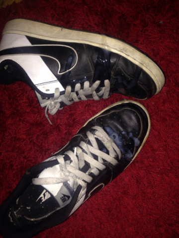pieds,baskets,sneaker,pied,leche,gode,shoes015
