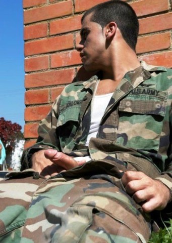 uniforme flic pompier militaire military photo gay-copie-59