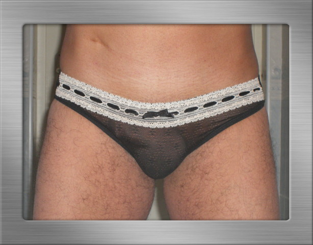 Moi en dessous feminin