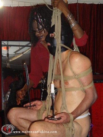 shibari bondage maitresse akina8 (Copier)