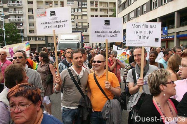 marche des fiertés le mans.2-copie-1