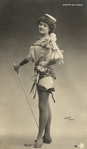 souvenir de cabaret