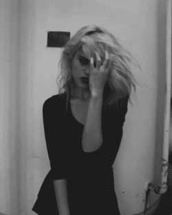 tumblr mwum35mnvR1siy84wo1 250