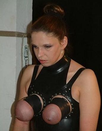 Jeu de seins56