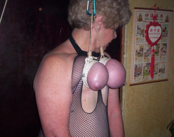 Jeu de seins3 (81)