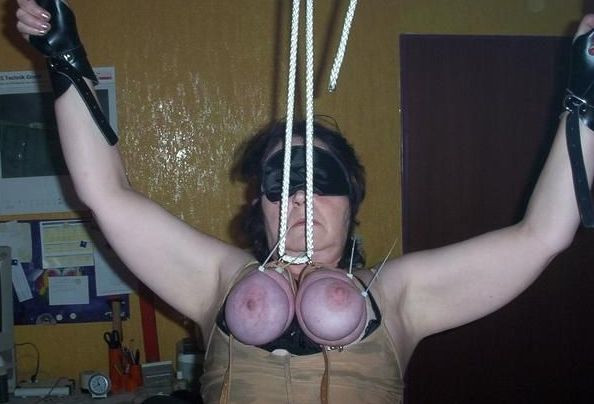 Jeu de seins4 (37)