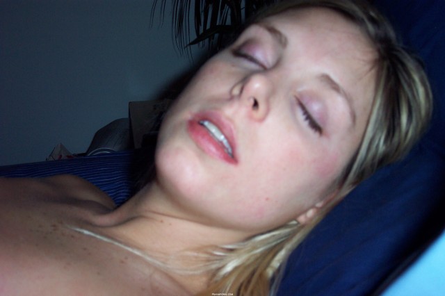 www.fille18ans.erog.fr 461043394438