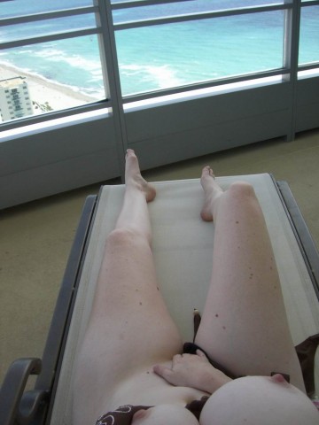 ElliNude com-BalconyFun-47