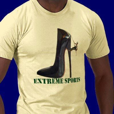 Chaussure à talons t-shirt homme !