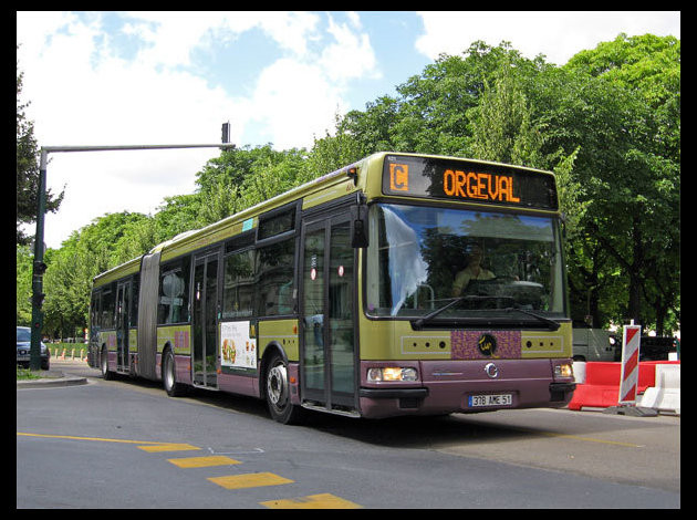 bus C  orgeval