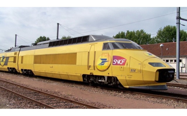 voiture-complementaire-tgv-la-poste-sncf