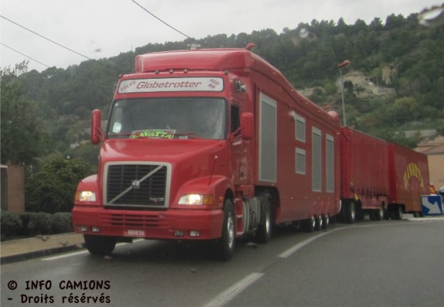 voiture-du-cirque 3166