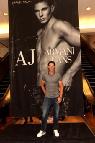Pub Armani