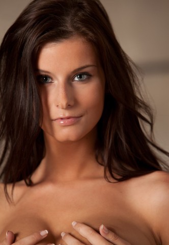 megan-in-glamour-girl9