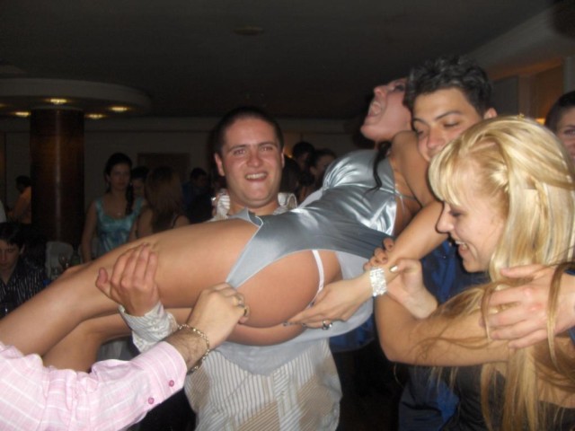 candid-panty-upskirt-views-set84-029