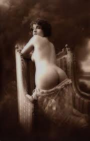 042pinup