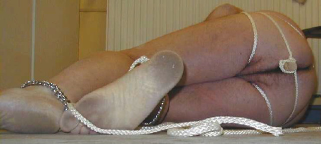 a bondage pieds (7)